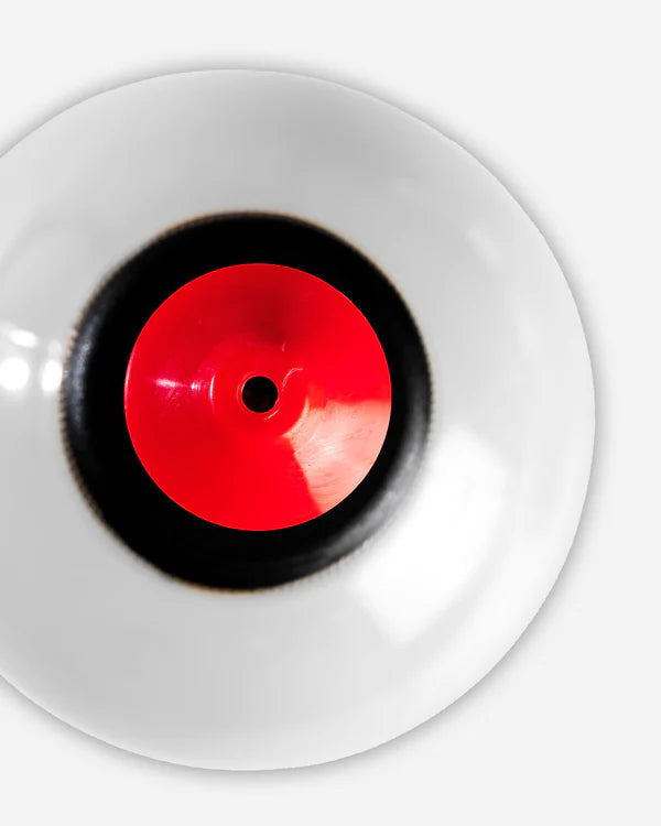 ملابس آدم الجلدية والداخلية